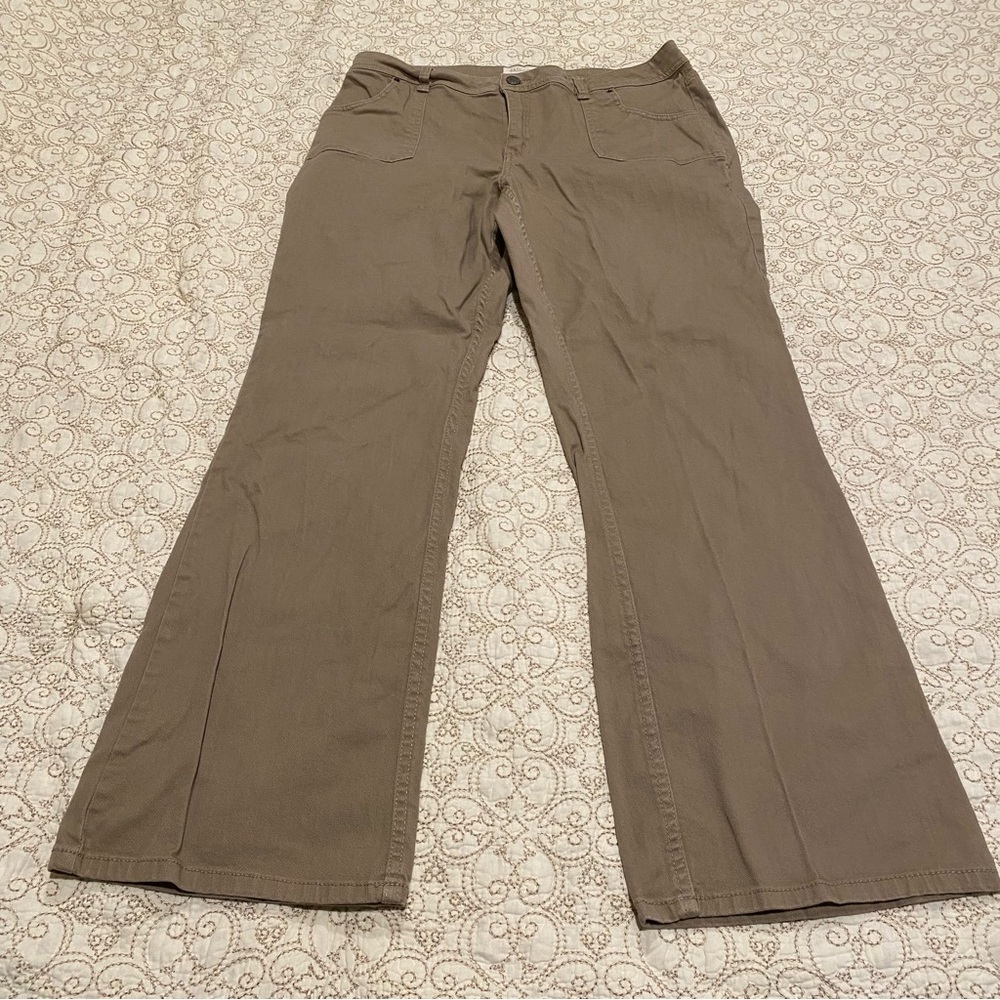 Fashion Bug Women’s Tan Pants Size 14